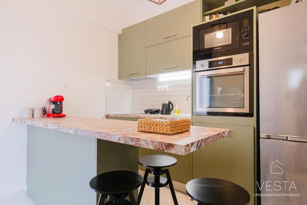 Theofilos Urban Apartment, Close To City Center Salonicco Esterno foto