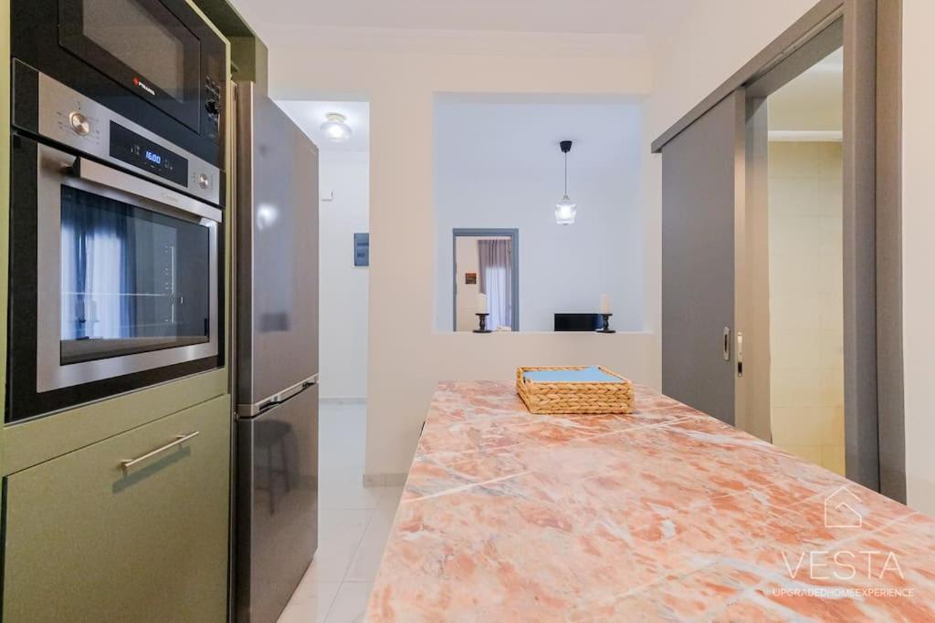 Theofilos Urban Apartment, Close To City Center Salonicco Esterno foto